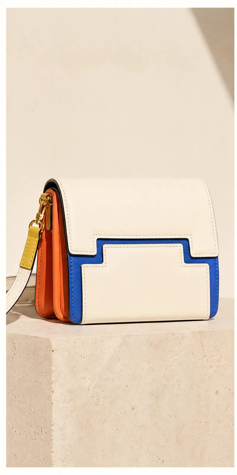 Step Flap Bag — Vorderansicht